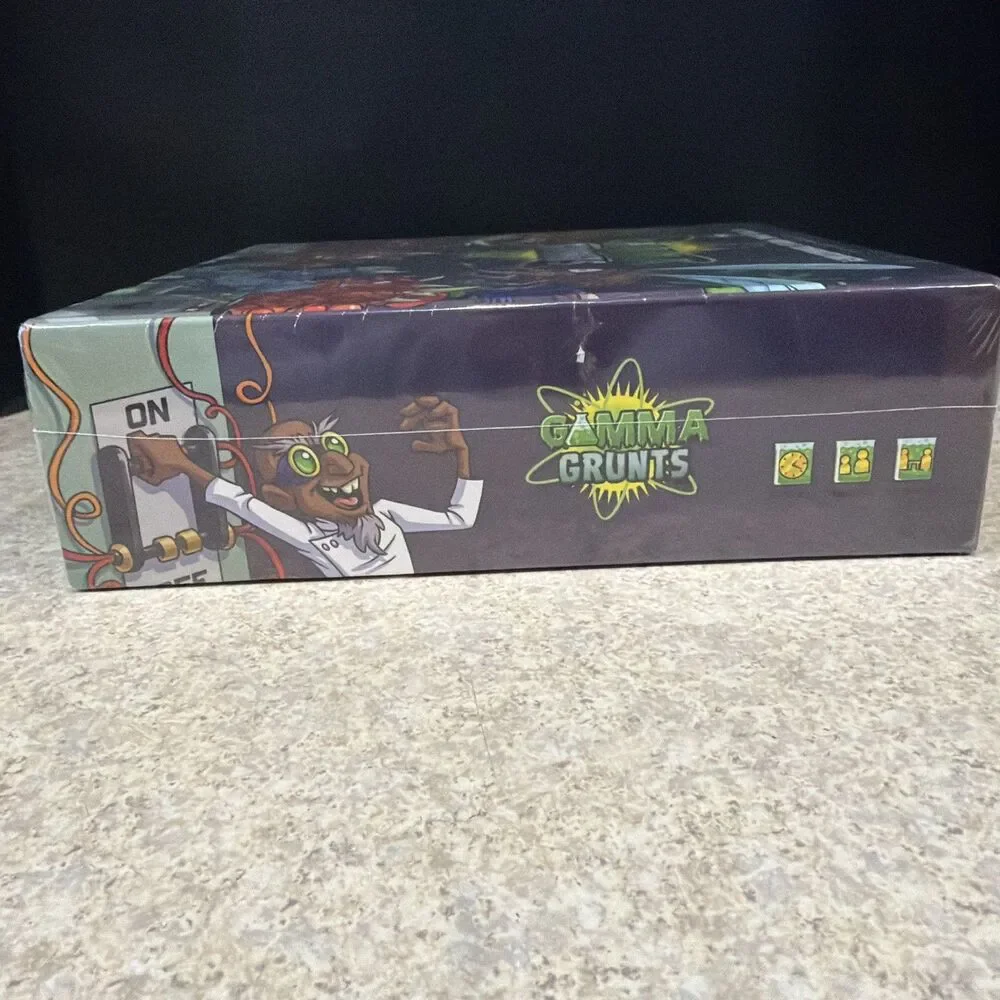RARE BOARD GAME GAMMA GRUNTS HIPLEIN INDUSTRIES NIB (NEW!)